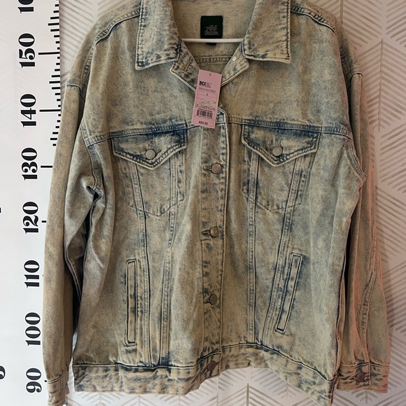 Wild Fable NWT acid wash Jean jacket - Picture 3 of 3